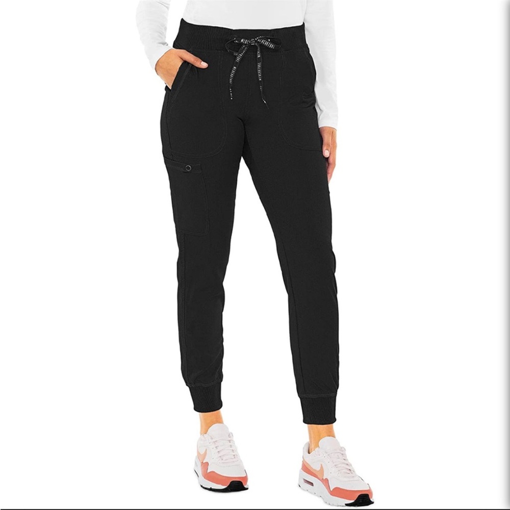 MedCouture Women’s Black Jogger Scrub Pants, Size Small. So cute!